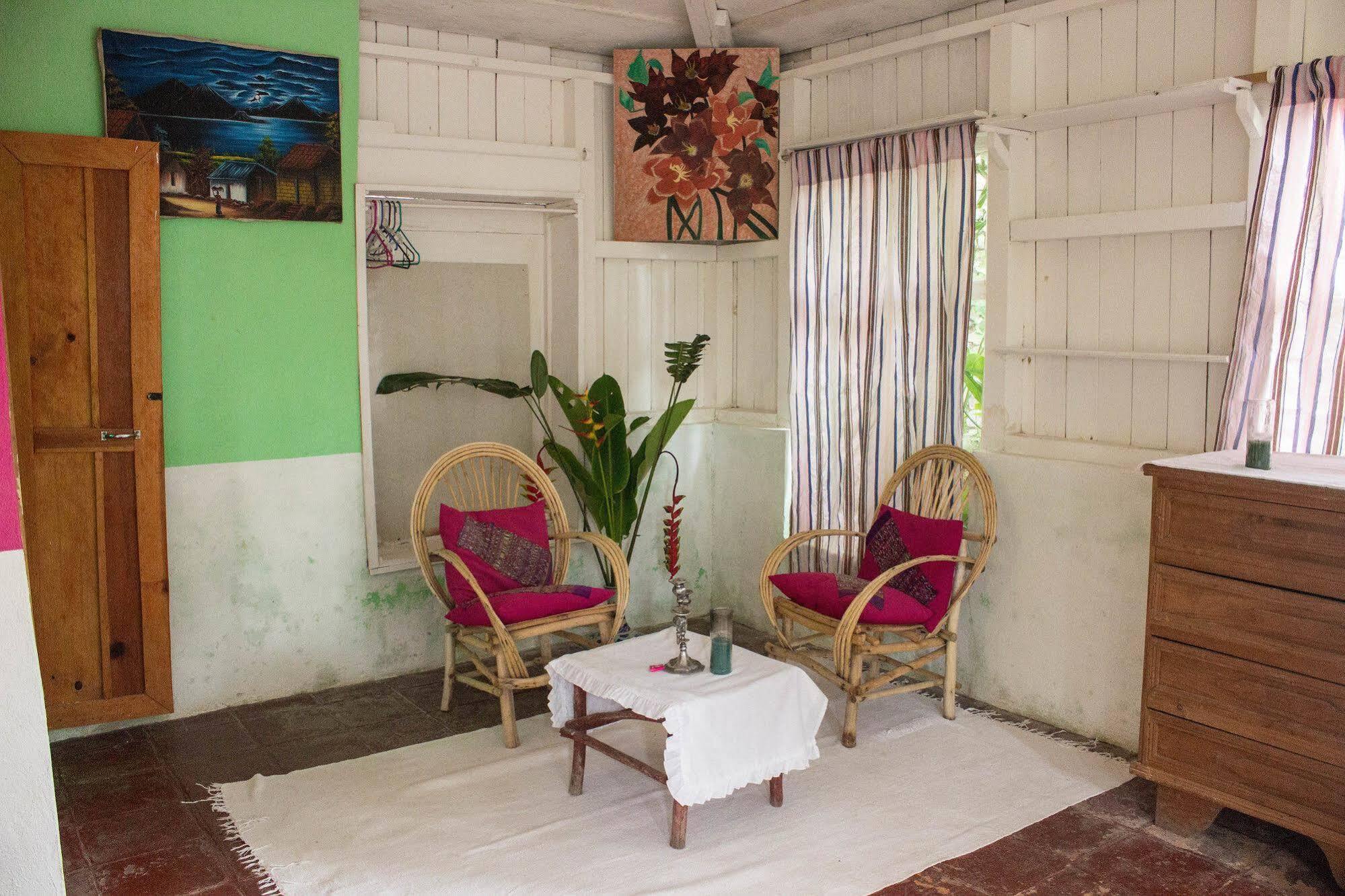Hotel Y Restaurante La Casa Rosa Santa Cruz La Laguna Dış mekan fotoğraf